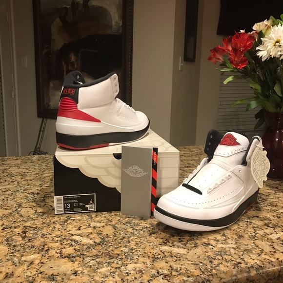 Jordan 2 retro OGโs Chicago - Picture 9 of 9